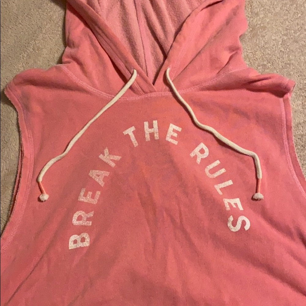 Top - Picture 2 of 2